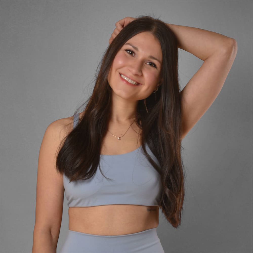 Porträt von Aylin, 2-fach Mama und Trainerin für Rückbildungsfitness